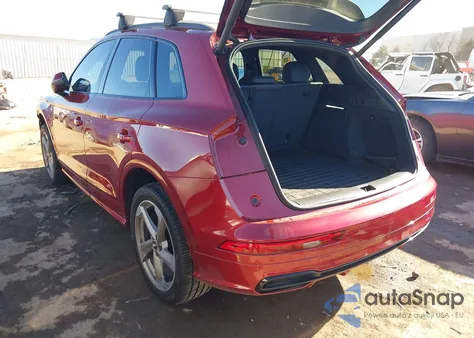 2020 Audi Q5 Titanium Premium Plus 45 Tfsi Quattro S Tronic from USA, damaged, VIN WA1ENAFYXL2093607